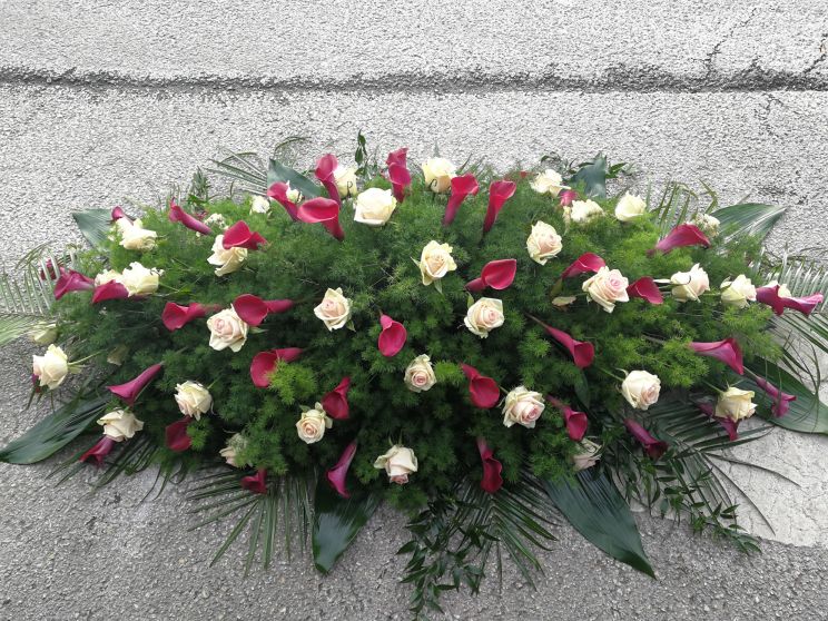 Különleges teljes koporsót díszítő koporsódísz